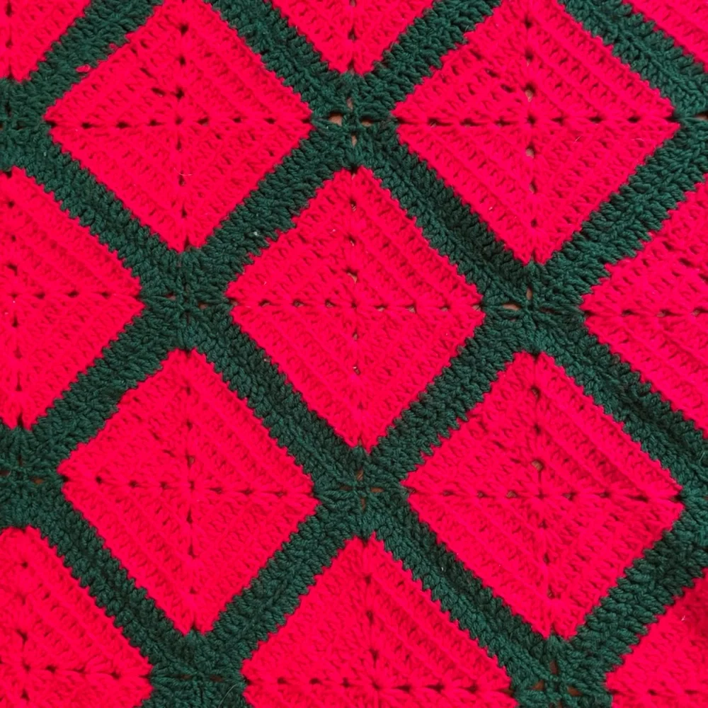 Vintage Handmade‎ Christmas Granny Square Crochet Afghan Throw Blanket 42